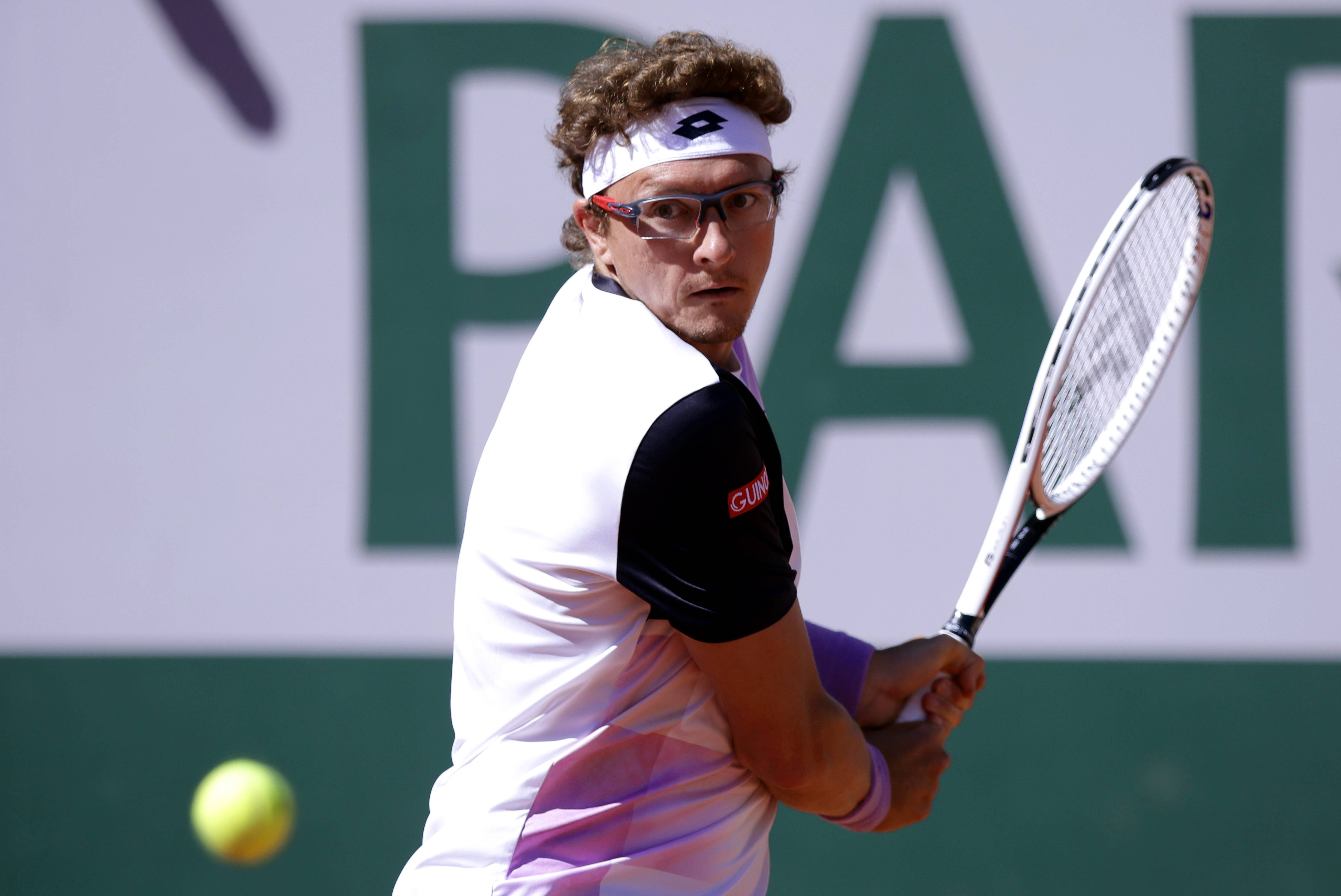 法国网球队爆冷美国网球队,费德勒送出助攻 法国网球队爆冷美国网球队,费德勒送出助攻