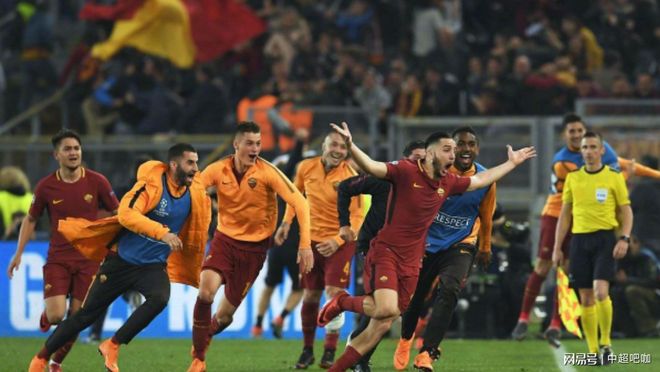 惊天逆转！足球战队挺进四强