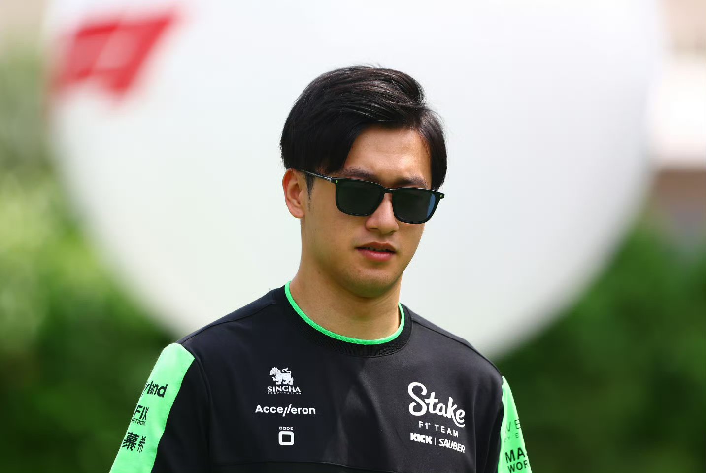 索伯车队绝杀迈凯伦,周冠宇惊艳四座 索伯车队绝杀迈凯伦,周冠宇惊艳四座