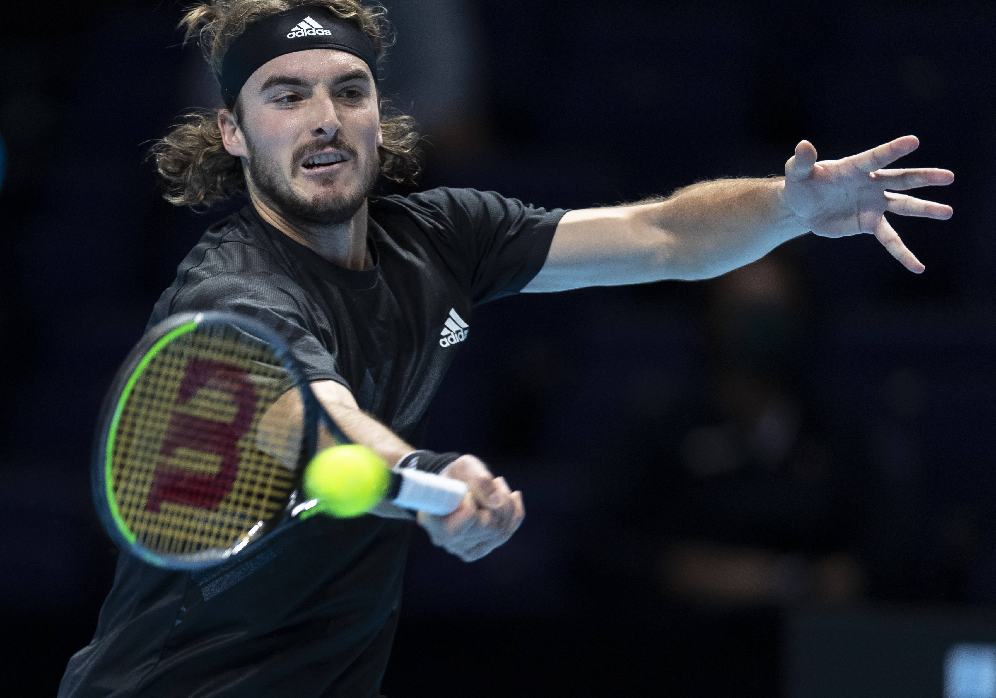 爱游戏大厅-美网鏖战戴维斯杯，西西帕斯扛起全队