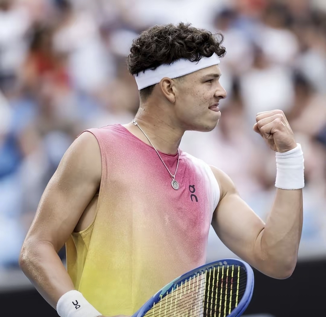 戴维斯杯碾压美网，辛纳惊艳四座