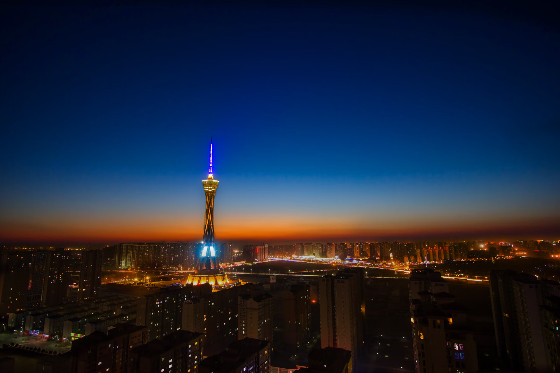 鹈鹕狂胜吉林!胡金秋一人扛起一支队,诠释何为定海神针