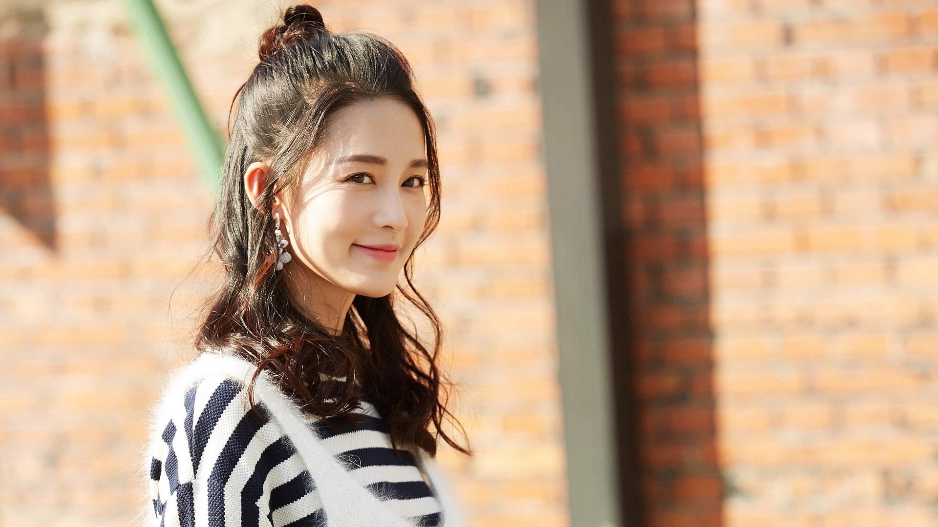 爱游戏在线-跨界风暴，骑士强行终结广厦霸权，字母哥英超争冠接管比赛