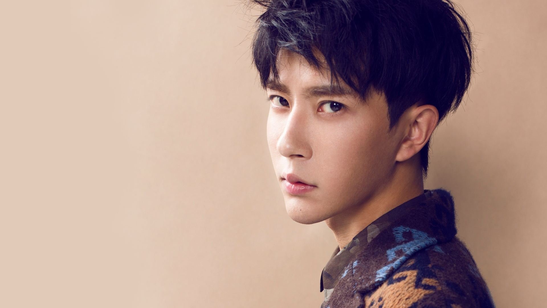 铁壁金钟罩，英格拉姆铜墙防守助广厦险胜76人